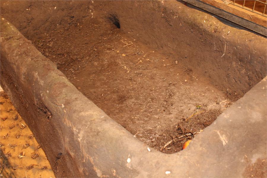 A Large stone trough garden planter, previously from a farm in Yorkshire, measuring approximately: - Image 3 of 13