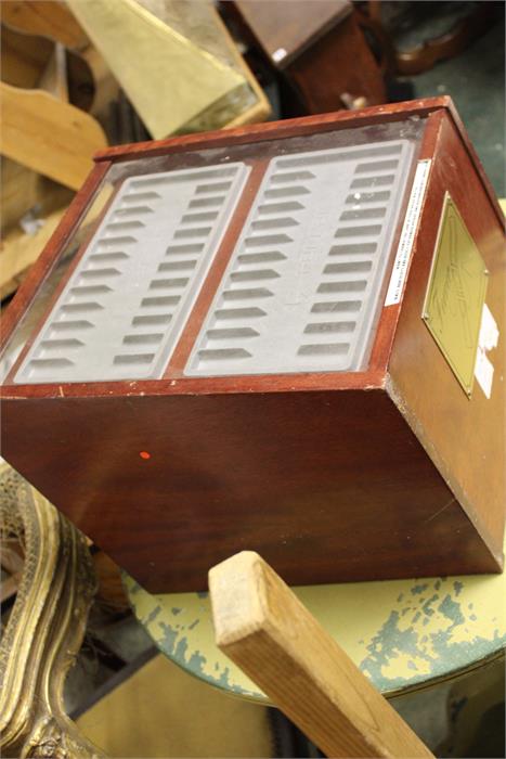 A shop display unit for watch bracelets with a glass sliding top. - Image 2 of 7