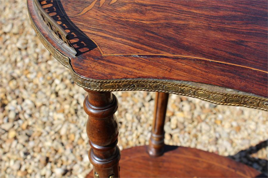 Kidney shaped rosewood or mahogany two tier table / etagere, french style, floral marquetry inlaid - Image 4 of 7