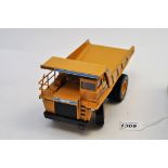 DRESSER 1:50 SCALE HAULPACK TRUCK (MINING TRUCK) WITH BOX (GC)