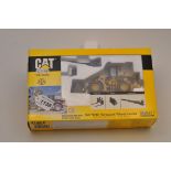 NORSCOT 1:50 SCALE CAT 924G VERSALINK WHEEL LOADER WITH BOX (VGC)