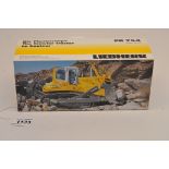 CONRAD 1:50 SCALE LIEBHERR PR 754 LITRONIC THE CRAWLER TRACTOR WITH BOX (VGC)