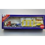 SIKU 1:55 SCALE LOW LOADER WITH CAR WASH EQUIPMENT WITH BOX (GC)