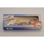 SIKU MODELS 1:55 SCALE 2675 UNIMOG EXCAVATOR WITH BOX (VGC)