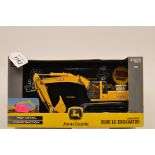 ERTL 1:50 SCALE JOHN DEERE 200C LC EXCAVATOR WITH BOX (NMC)