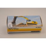 CONRAD 1:50 SCALE LIEBHERR R 922 CRAWLER EXCAVATOR WITH BOX (VGC)