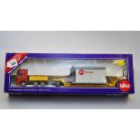 SIKU 1:55 SCALE 3724 LOW LOADER WITH GARAGE WITH BOX (GC)