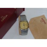 Omega Constellation chronometer quartz in good condition with original box and guarantee and