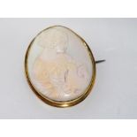 Antique 9ct gold mounted cameo "Peace with Lamb" weight: approx 11.7 grams