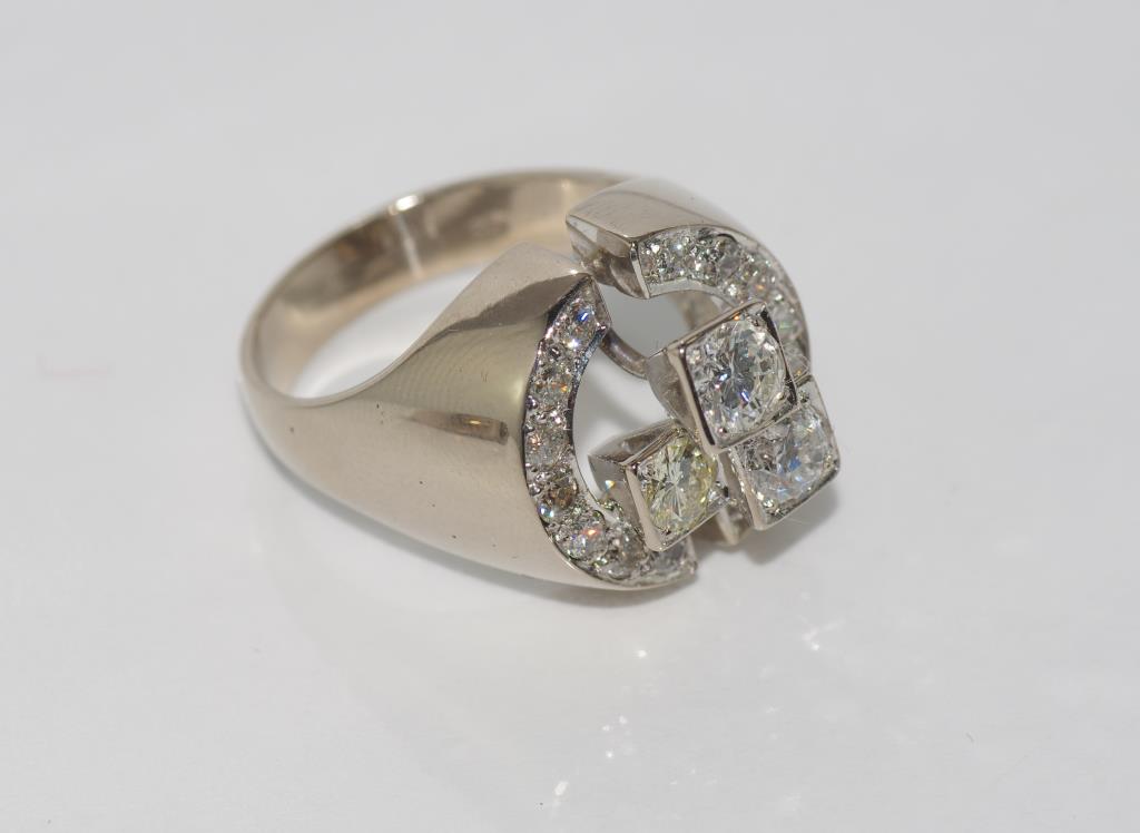 18ct white gold, round diamond cluster ring includes 14 mixed round cut diamonds (1=0.46ct F-G/ - Bild 3 aus 4