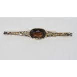 16ct two tone gold, diamond &smokey quartz brooch weight: approx 11.8 grams, size: approx 8cm wide