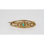 14ct yellow gold, pearl & turquoise brooch weight: approx 4.8 grams