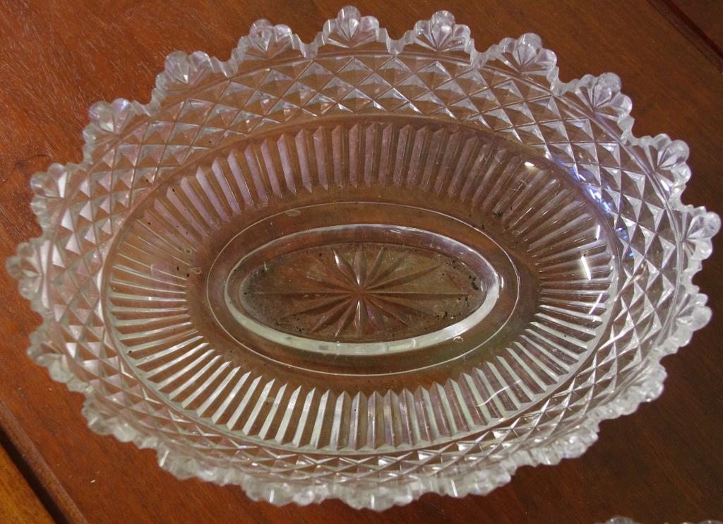 Two good Georgian cut crystal oval bowls W25cm approx (widest) - Image 3 of 3