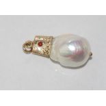Baroque pearl, coral pendant on 9ct gold bale size: approx 4cm including bale