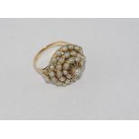 Vintage yellow gold and pearl ring marked 18K weight: approx 6.8 grams, size: O/7