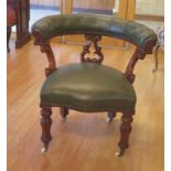 Colonial cedar library chair