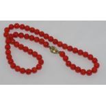 Coral necklace with 9ct gold leaf shaped clasp size: approx 40cm length
