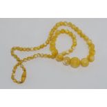 Vintage yellow shell necklace