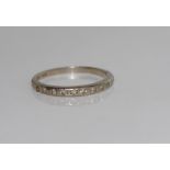 Vintage 18ct white gold and diamond band one diamond missing, weight: approx 1.7 grams, size: K-L/5