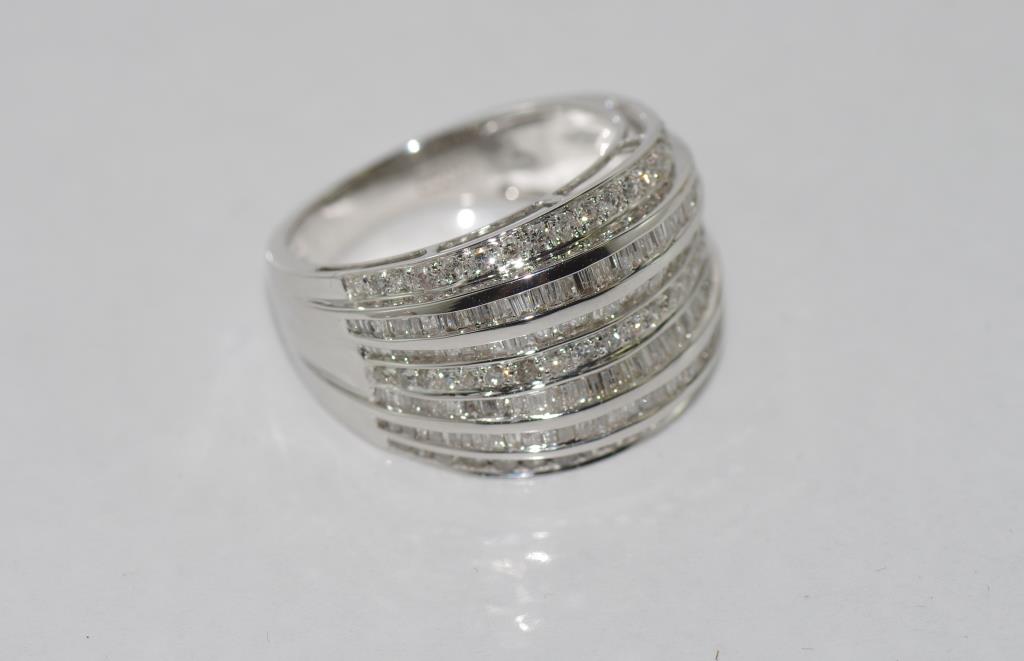 18ct white gold and diamond stacker style ring TDW=1.88ct, weight: approx 7.72 grams, size: O/7