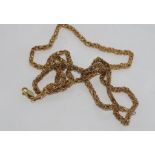 Good 3 dimensional 9ct yellow gold chain weight: approx 29.9 grams, size: approx 66cm length