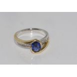 18ct two tone gold sapphire & diamond dress ring weight: approx 4.45 grams, size: L/5-6, valuation