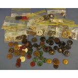 Quantity of vintage buckles and buttons