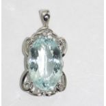 18ct white gold, aquamarine (10.84ct) pendant with diamonds, weight: approx 5.85 grams , size: