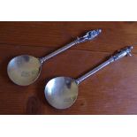 Victorian sterling silver figural spoons, Richard III & Lady Anne, London 1880, 21cm long