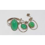 Silver and Aust. chrysoprase ring and earrings set ring size: O/7