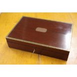 Lidded wooden box with brass edging and inset brass handles, 35.5 x 24 x 8 cm approx.