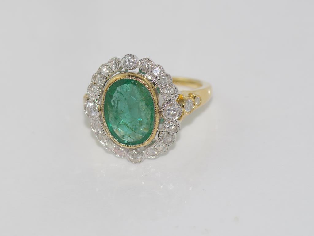 18ct two tone gold, emerald and diamond ring emerald = 3.58 cts, diamonds = 62 pts, weight: approx - Image 2 of 3