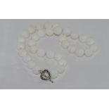 White reconstituted coral necklace with toggle clasp, size: approx 44cm length