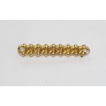 Vintage yellow gold chain style bar brooch marked 15, weight: approx 4 grams