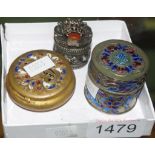 Three vintage Chinese pill boxes with decorative semi precious stone and enamel decoration, W5cm