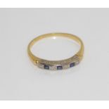Vintage 18ct yellow gold diamond & sapphire ring (late 50s design), weight: approx 1.49 grams, size: