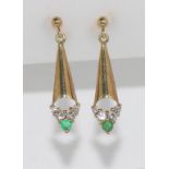 9ct yellow gold drop earrings with green paste, weight: approx 1.54 grams