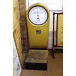 Vintage Avery baggage scales 106cm high