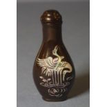 Black lacquer ware snuff bottle