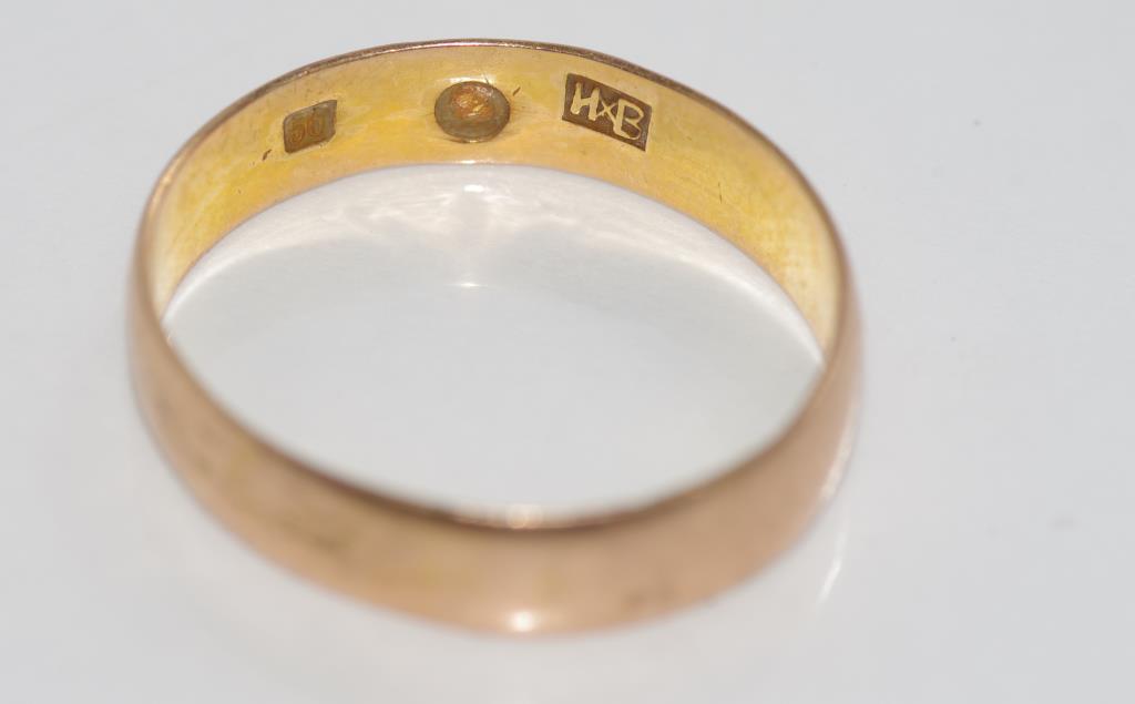 Russian 14ct rose gold wedder marked 56 and in Cyrillic HxB, weight: approx 1.87 grams, size: N-O/7