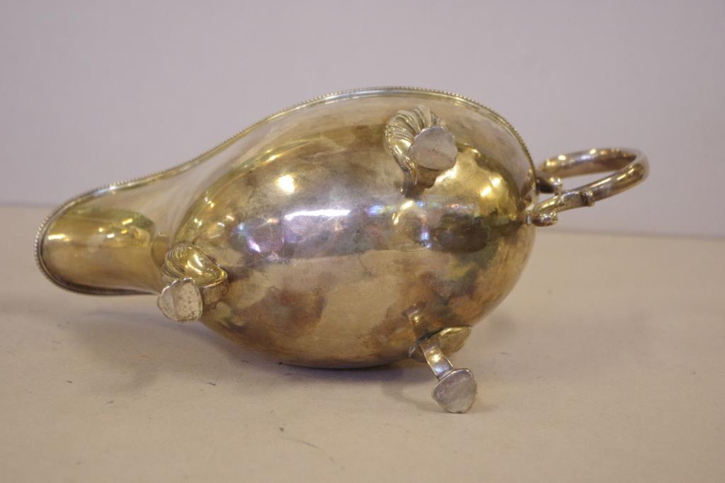 Victorian sterling silver gravy boat - Image 5 of 5