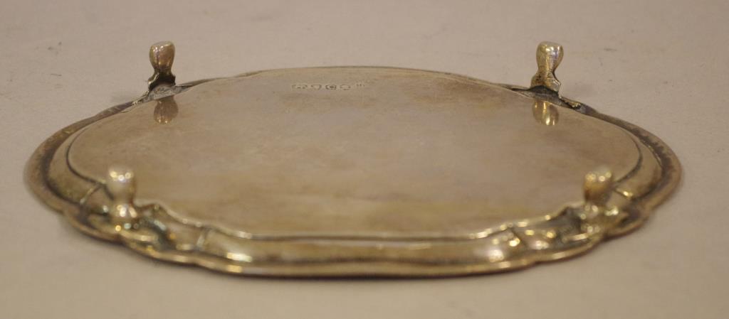 George III sterling silver card tray - Image 4 of 5