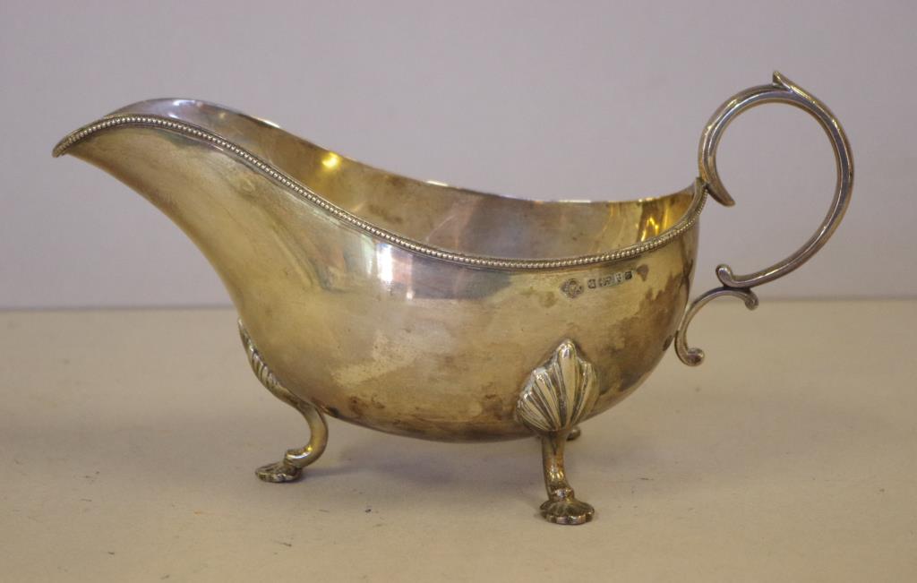 Victorian sterling silver gravy boat