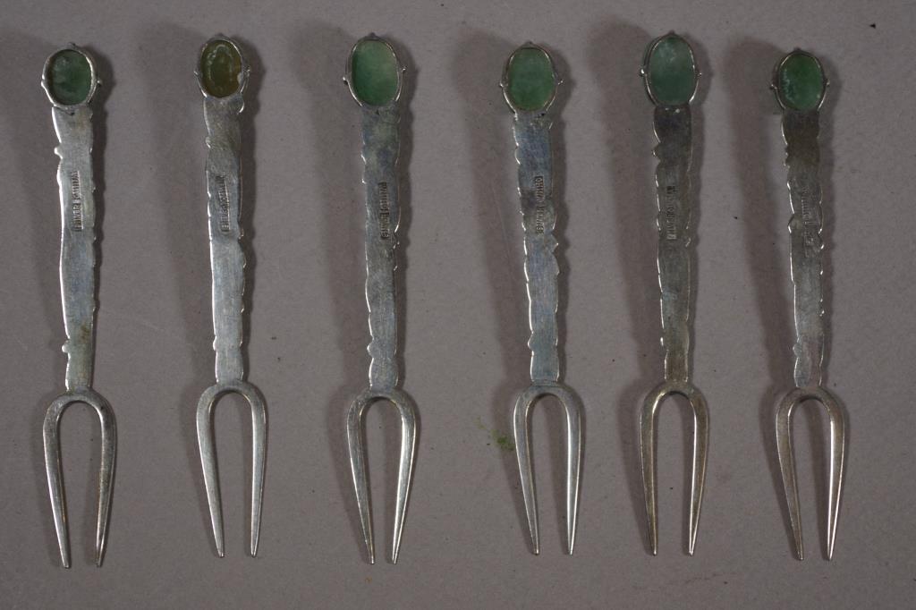 Six Chinese silver pickle forks - Image 2 of 3