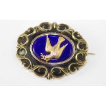 Victorian gold pendant/brooch with dove