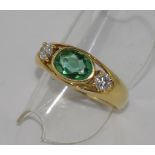 18ct gold diamond and peridot ring