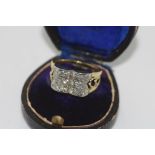 Antique 18ct yellow gold & diamond ring.