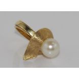 18ct yellow gold & south sea island pearl ring