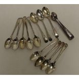 Set 12 George V sterling silver teaspoons