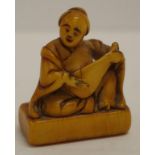 Antique Japanese carved netsuke